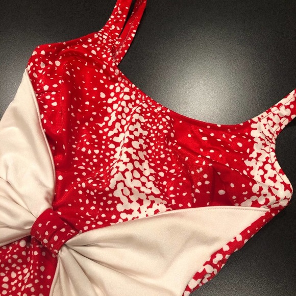 Vintage Mainstream Bow Front Red White Dot One Piece Swimsuit USA 80s 90s - Picture 3 of 13